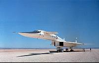 xb70ship102.jpg